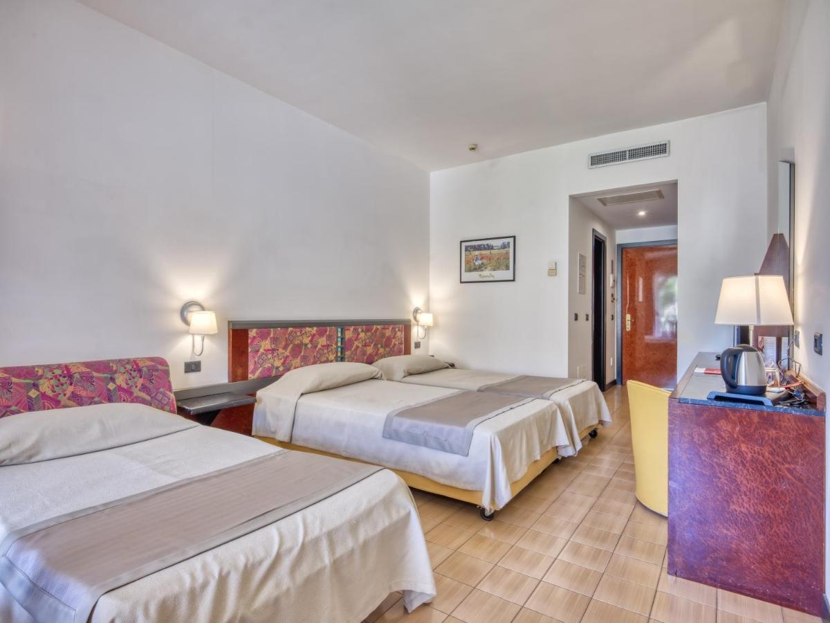 Hotel Olimpo Le Terrazze 勒托阳尼 外观 照片
