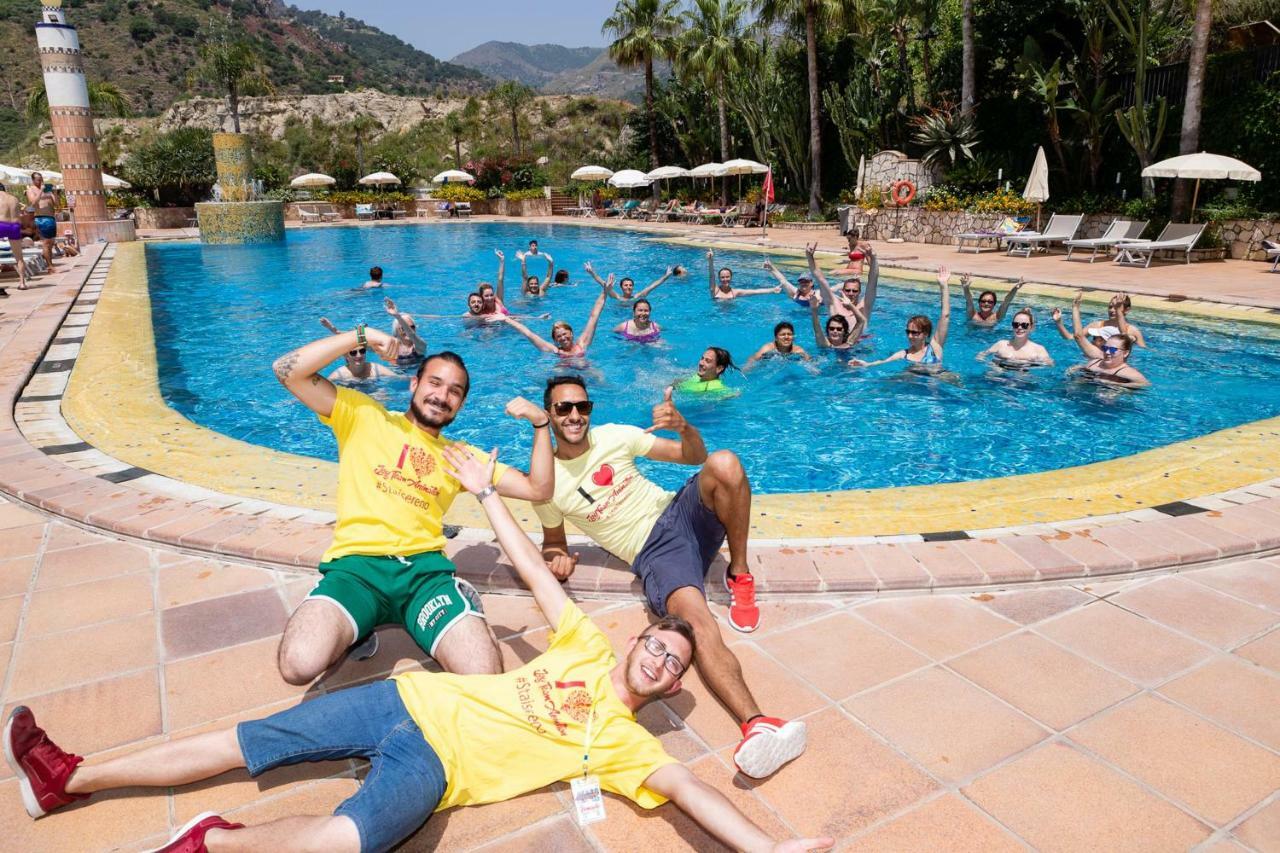 Hotel Olimpo Le Terrazze 勒托阳尼 外观 照片